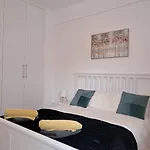 Spacious Dasoudi 3br Appartement *