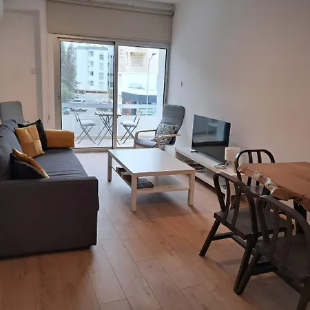 Spacious Dasoudi 3br Apartament Limassol