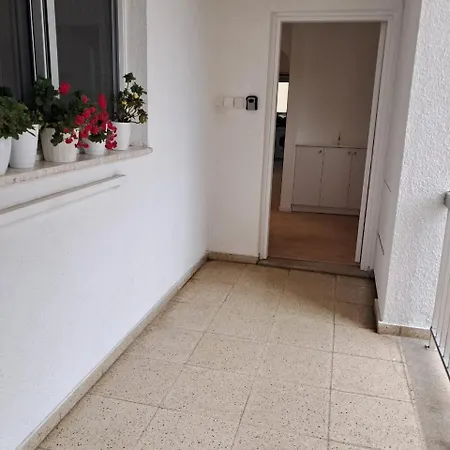 Spacious Dasoudi 3br